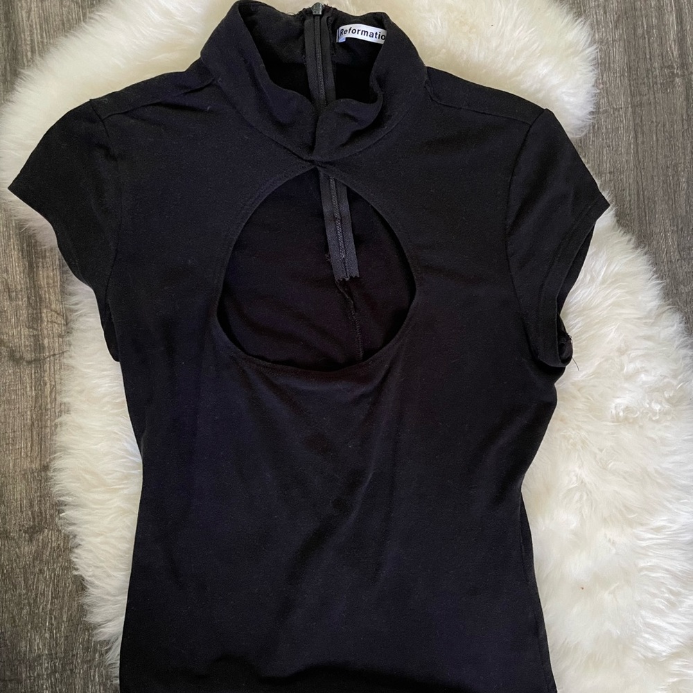 reformation keyhole top